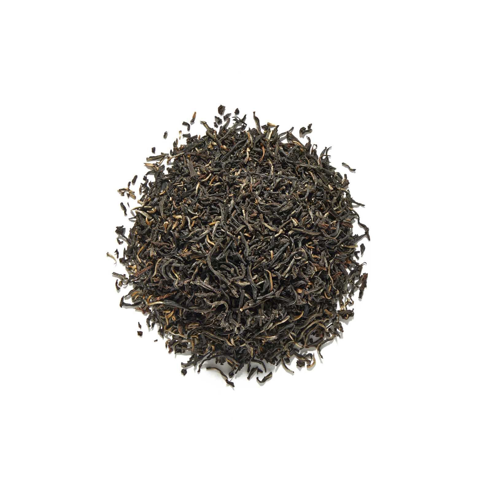 Golden London Breakfast tea leaves arranged in a circle